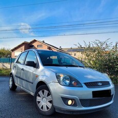 Ford fiesta ️ Prête à immatriculé 1.3 essences euro4