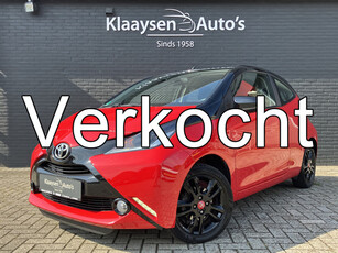 Toyota Aygo 1.0 VVT-i x | 1e eigenaar | dealer onderhouden | two tone | climate control | keyless | camera | lichtmetalen velgen | 57.000KM