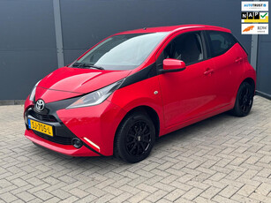 Toyota Aygo 1.0 VVT-i x-play / 5 Deurs / Airco / LM Velgen