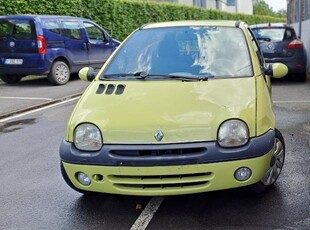 Twingo 1.1 benz euro 3 215.000 km 2001