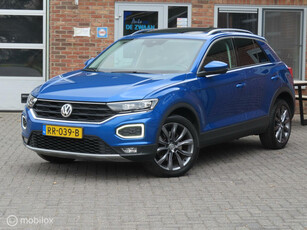 Volkswagen T-Roc 1.0 TSI Style 115 PK, Virtual Cockpit, Panoramadak, 18 Inch