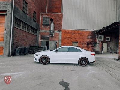 Mercedes Benz Cla220 benzine AMG line Edition