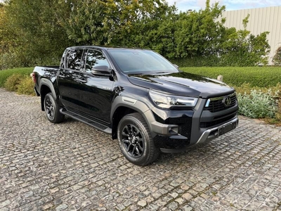 Toyota Hilux Invincible