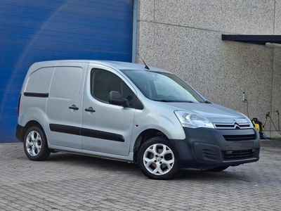 Citroen berlingo/Lichtevracht/130.000km/Euro6/Airco/Navi