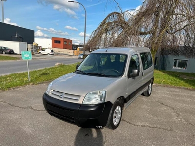 Citroën Berlingo Bj..2007..1.4 benzine/175.000km..