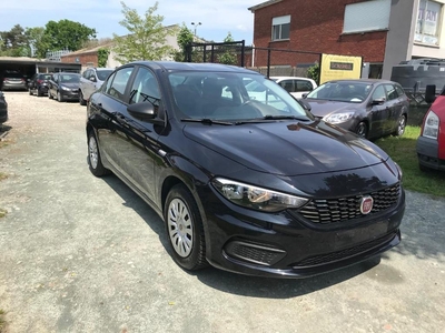 Fiat Tipo 1400 benzine met 60000 km