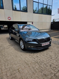 Skoda Superb 1.4L 2018 52.000km garantie 1 an