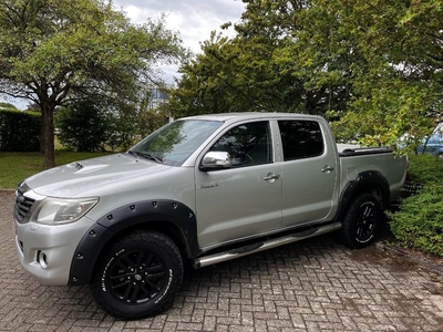 Toyota Hilux dubbele cabine BTW wagen