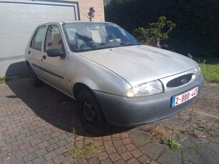 1999 Fiesta gekeurd Voor verkoop