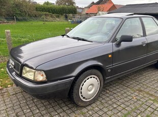 Audi 80 !!! Oldtimer !!! 1.9 Td de 1993 ( 153000 Km )