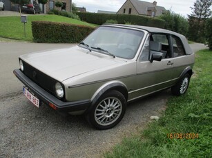 AV Golf 1 CABRIOLET