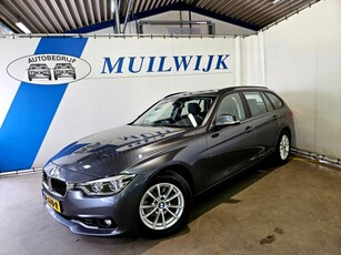 BMW 3-serie Touring 318i Executive / Navi Full LED NL Auto