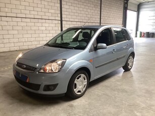 Ford Fiesta 1.6 Fun automaat