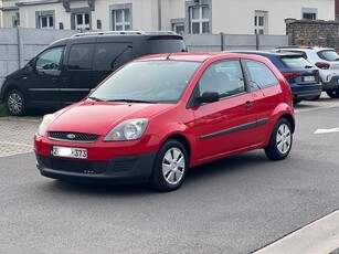 Ford Fiesta essence Prête à immatriculé 0496047487