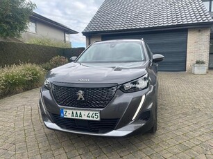 Peugeot 2008 Allure 1.2 benzine automaat, veel opties,