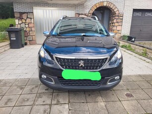 Peugeot 2008 style 1.2 essence de 2017 avec 74.000km