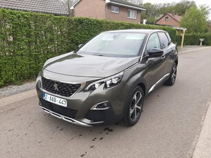 Peugeot 3008 1.2i Full options boîte automatique !!!