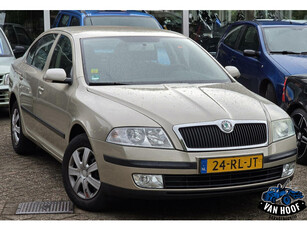 Skoda Octavia 1.6 Airco /android nwe distributieriem