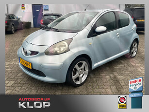 Toyota Aygo 1.0-12V | 5-deurs | lmv 15