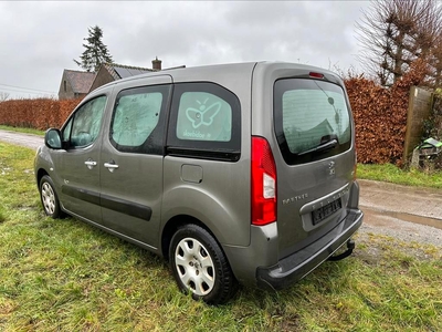 Peugeot partner 1.6 diesel 55 kw,Bj 2010,Airco,5 zitplaats