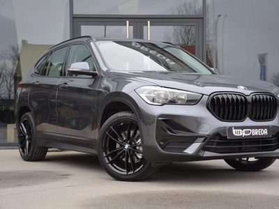 BMW X1 1.5iA sDrive18/ Leder/ PDC/ Navi (bj 2022, automaat)