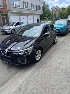 Renault Mégane 1.3 Tce 76000 km met logboek, uit de eerste h