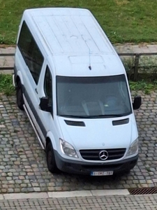 Mercedes Sprinter minibus 8+1