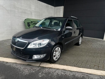 Skoda fabia 1.2i benzine - Te koop