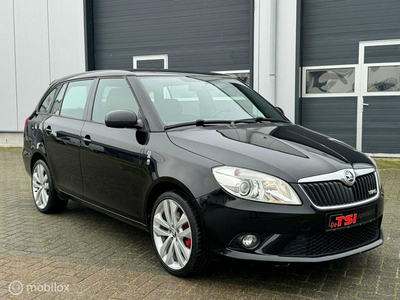 Skoda Fabia 1.4TSI RS FACELIFT!|DSG|STOELVERWARMING|CRUISE