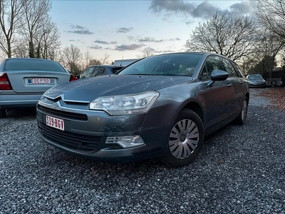 Citroën c5 break 1.6 HDI 212.000 km tourne et roule bien