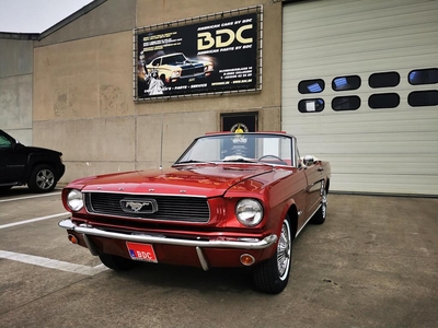 Ford USA Mustang CABRIOLET (bj 1966, automaat)