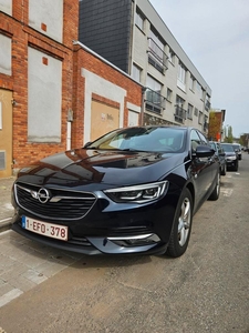 Opel insignia grand sport