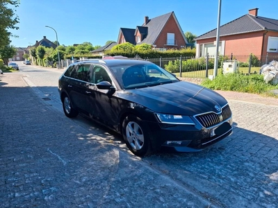 Skoda Superb 1.6tdi Automaat