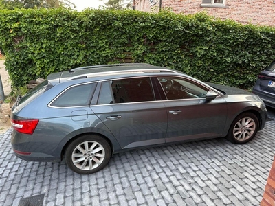 Skoda Superb (Hybride)