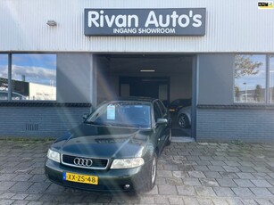 Audi A4 1.6 ADVANCE