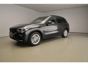 BMW X3 xDrive30e | LED | Leder | Navigatie | Trekhaak | Stoelverwarming | Shadow line | DAB | Hifi speakers | Alu 18 inch