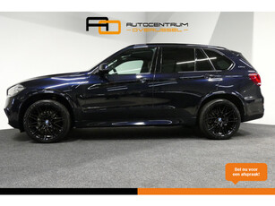 BMW X5 xDrive40e iPerformance M-Sport / M-Sport pakket / Panoramadak / Head-up Display / Elektr. verstelbare voorstoelen (links met memory) / 21'' LMV / Achteruitrijcamera / Stoelverwarming / Luchtvering (achteras) / Trekhaak (zwenkbaar) / Shadow Line / N