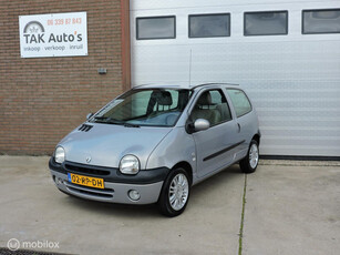 Renault Twingo 1.2-16V Kenzo/Airco/Leer/nw apk