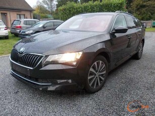 SKODA Superb SW 1.5 TSI ACT Ambition LEDER-CRUISE-TREKHAAK-DAB.