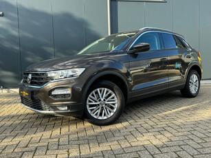 Volkswagen T-Roc 1.5 TSI Style * Automaat * Camera * Visueel Cockpit *