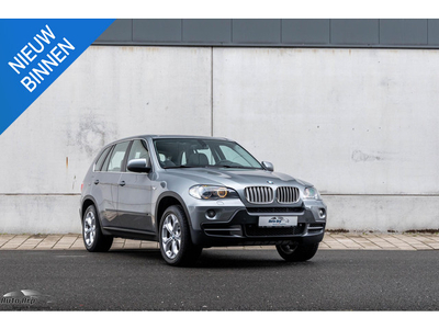 BMW X5 xDrive48i