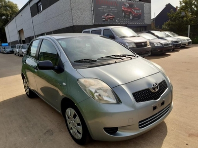 Toyota Yaris 1400cc , diesel , airco in !!