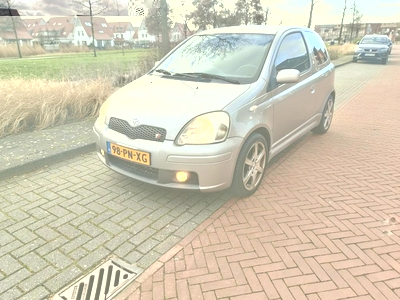 Toyota Yaris T-Sport Facelift 2004 volledig dealer onderhoud