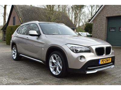 BMW X1 sDrive18i Executive X Line leder trekhaak