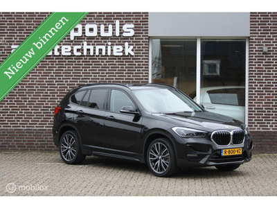 BMW X1 Sportline sDrive18i Exe, sportstoelen, leder