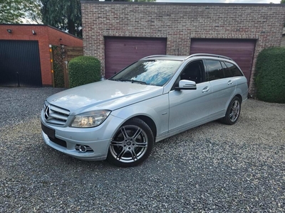 Mercedes - Benz Avantgarde C220 cdi Euro5 Blue Efficiency