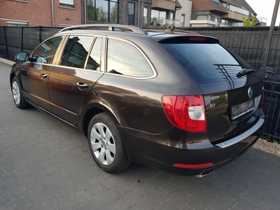 Skoda Superb 2.0TDI. Van 2013. Euro 5.