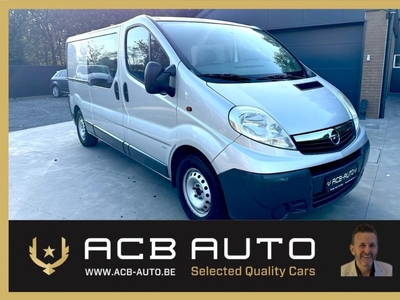 Opel Vivaro 2.5 CDTI L3 / Lichte vracht 6 zitplaatsen