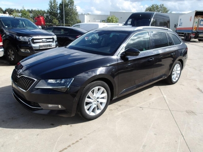 Skoda Superb (072)