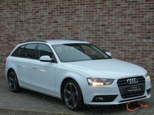 Audi A4 Avant 2.0 TDi S line